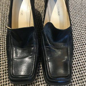 Banana Republic Black leather loafer